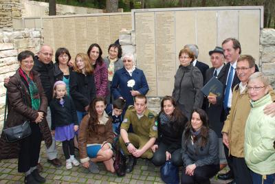 Gabi Hochman (who was saved by Righteous Among the Nations Sister Marie Emilienne and the late Father Joseph Caupert) together with family members and Sister Marie Emilienne in the Garden of the Righteous Among the Nations at Yad Vashem