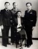 הלל רותקובסקי (מימין) עם נחה ושני אחיו. כולם נספו בשואה