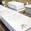 Lápida de Luigi Ventura en Pisa. La lápida también está grabada con el nombre de su esposa Anna Ventura, asesinada en Auschwitz