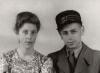 מרים ווטרמן ובעלה לעתיד מנחם פינקהוף, 1943