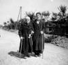 קשיש וקשישה יהודיים במהלך אחד הגירושים משידלובייץ למחנה המוות טרבלינקה.