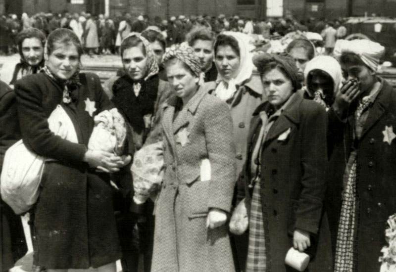 Women in Auschwitz: Holocaust memorial ceremony