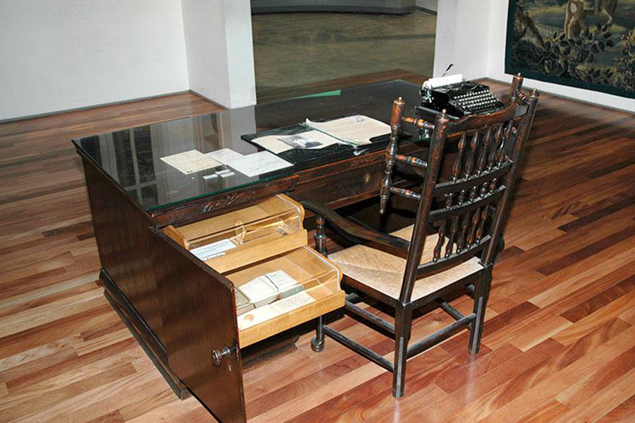 Der Schreibtisch von Hermann Zondek