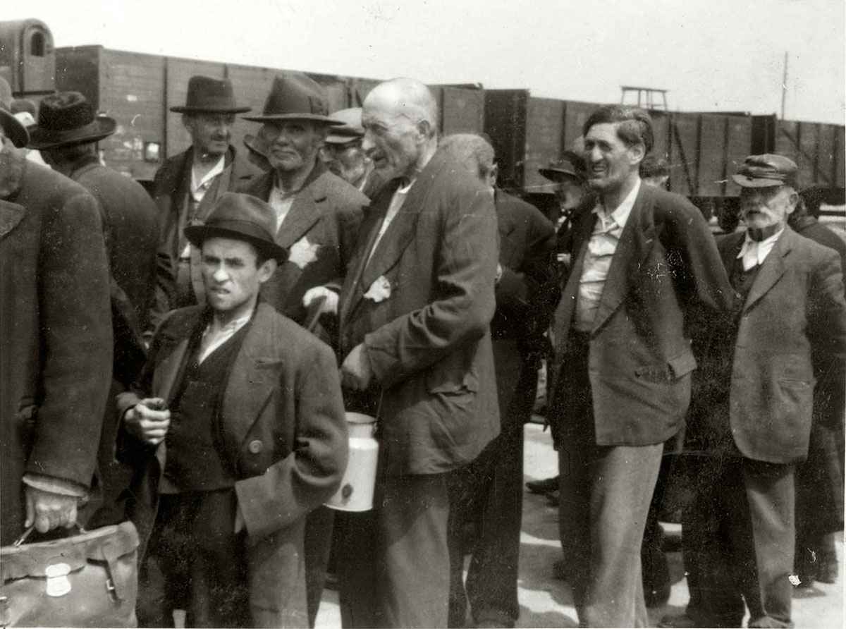 Jewish men on the platform before selection