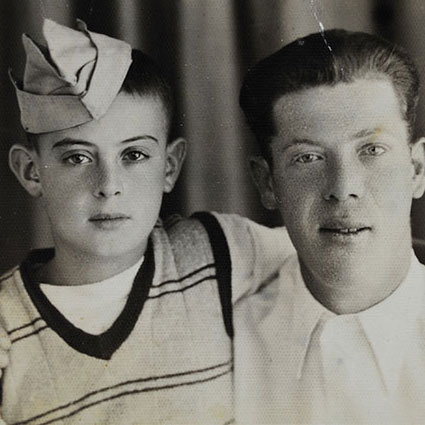 Hirsch Top (today Tzvi Segev) with his father Joseph Top, Teheran, 1942
