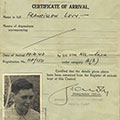 אישור הגעה לארץ ישראל שהונפק עבור יצחק לוי ב-19 בפברואר 1943