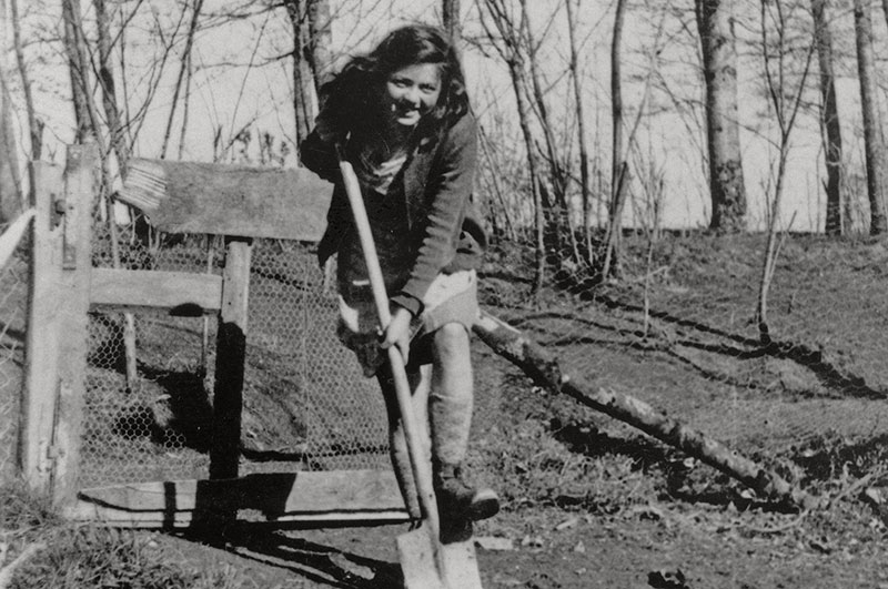 Angel-Ingeborg Haas (Angela Schneider) digging in the garden of the Chabannes children's home, 1943