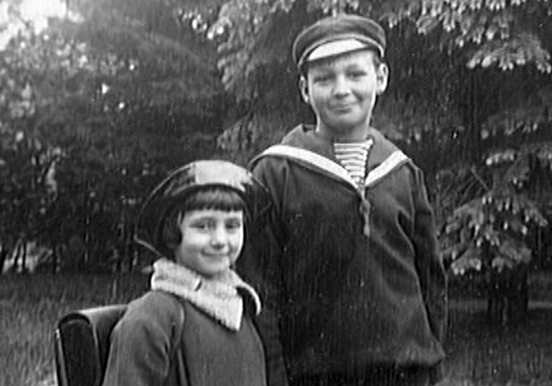 אילזה ואחיה אריך שטיפל (אליהו בן-יהודה), גלזנקירכן, גרמניה, שנות העשרים