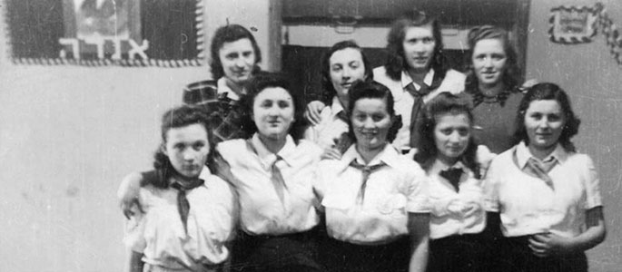 Members of Bnei Akiva at assembly. Bratislava, 1946