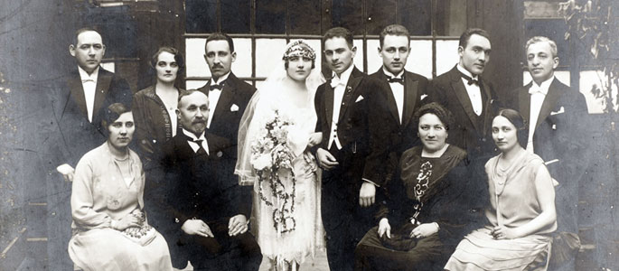 בני משפחת וינצר (Winczer) בחתונתם של רוזה וינצר ויוסף קליין