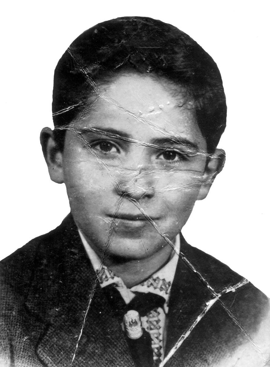 Alex Tutunnik was born in Kiev, Ukraine, in 1936. He was murdered in September 1941 at Babi Yar.
