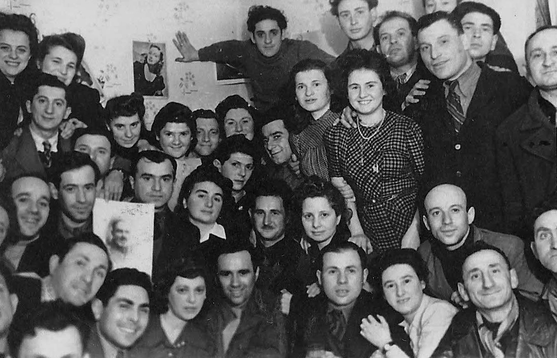 Holocaust survivors from Plonsk in the Zeilsheim DP camp