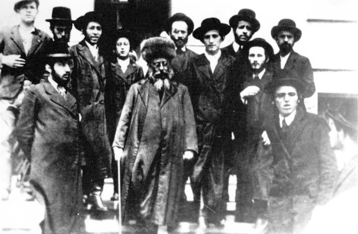 Rabbi Ben Zion Halberstam, the Bobover Rebbe (center), during his stay in Trzebinia