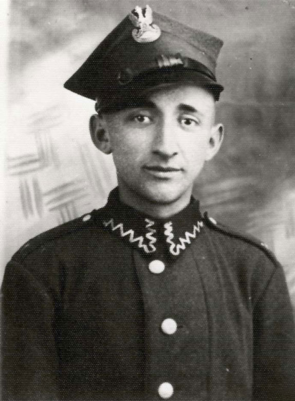 Shalom Fleischer in Polish Army uniform
