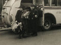 וירצבורג, 25 באפריל 1942. יהודים במקום ריכוזם בפלאצשן-גארטן בווירצבורג לפני גירושם למחוז לובלין