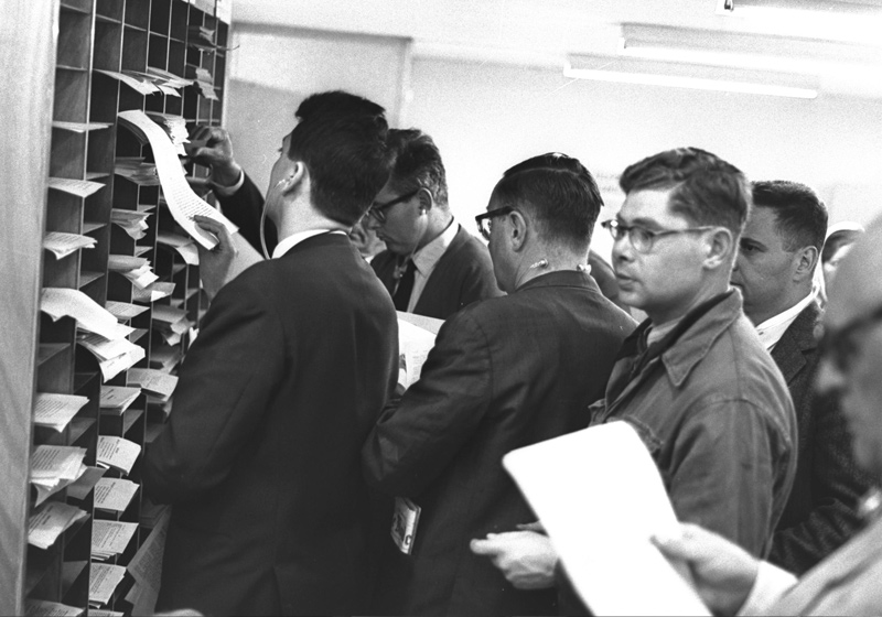 Presseraum außerhalb des Gerichtssaals, 1961