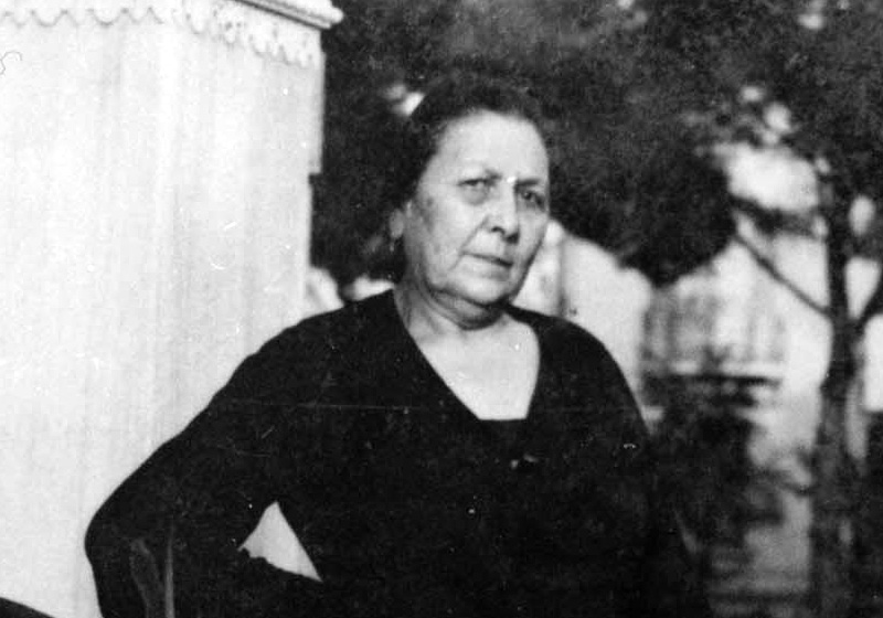רחל יקואל (Yacoel), סבתם של אריק וריימונד אנג'ל. סלוניקי, לפני המלחמה