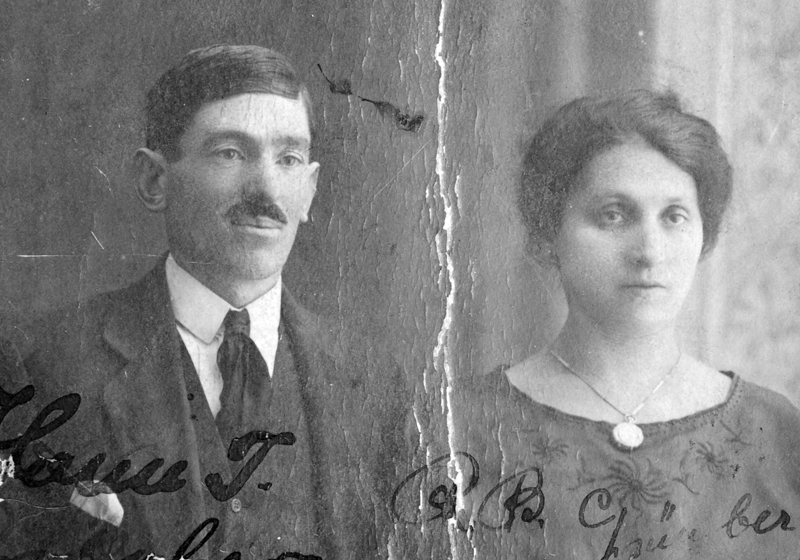 Rosa y Haim-Yitzjak Grinberg en Botoşani, Rumanía, 1920