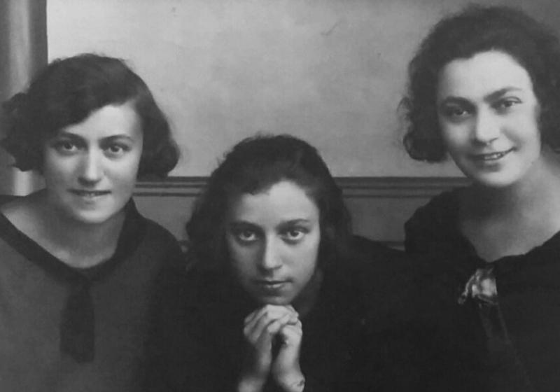 Sisters Frieda (from right), Sima and Luba Pilschik.  Zilupe, Latvia, prewar
