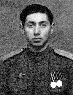 David Murin as a Red Army soldier