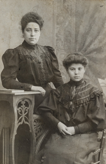  יוזפינה רוברג (לימים בר) בנעוריה, גרמניה, 1900 בערך