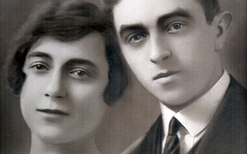 Aron and Sarah Liwerant, before the war