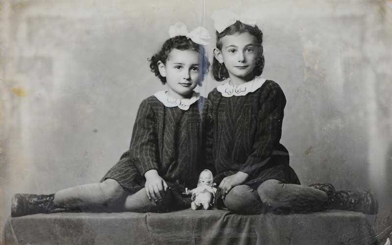Sisters Suzan-Zsuzsa (right) and Lili Klein