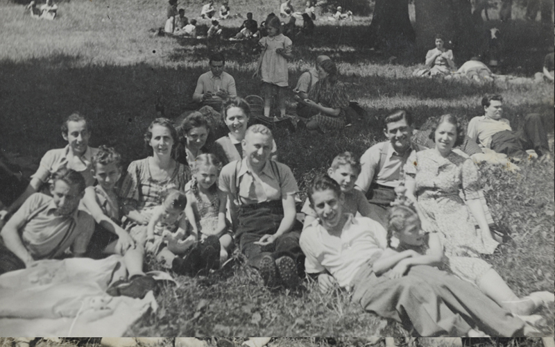 The Rosenfeld and Roth families, Budapest, 1942