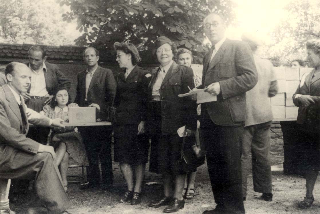 Distribution of matzah packages by the Joint Distribution Committee, Bad Toelz, Germany, postwar
