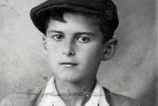 Yehuda Landau en una foto de la época de la guerra