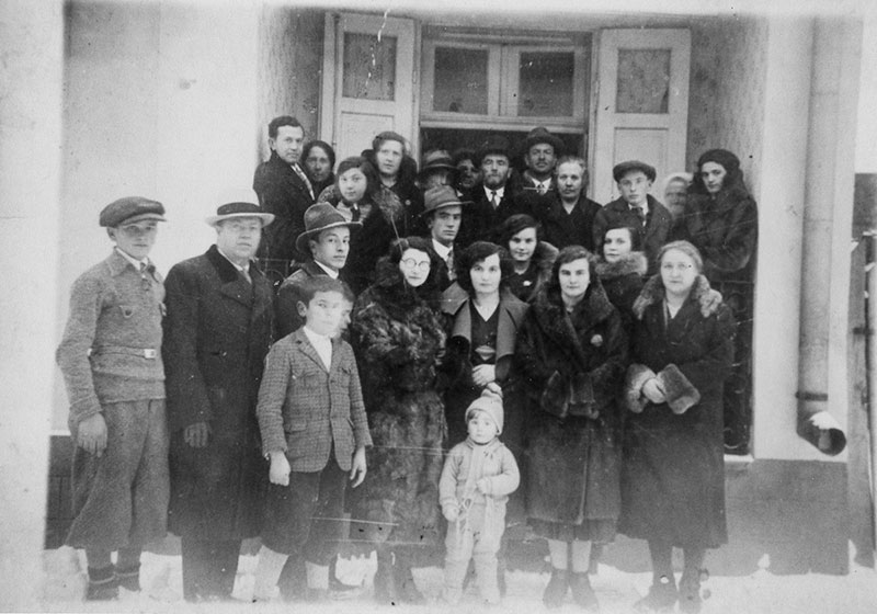The extended Altman family, Kuty, Poland, early 1930s