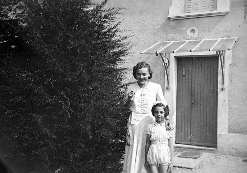 Arlette Skornicki and Sabine Peche, who hid Arlette in Lavaur, southern France, 1941-2