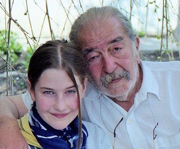 Ara Jeretzian with his granddaughter, the end of 1990s'
