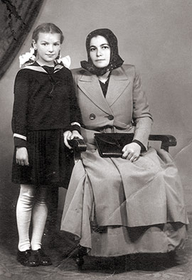 קלרה בייץ ובתה מרגיטה