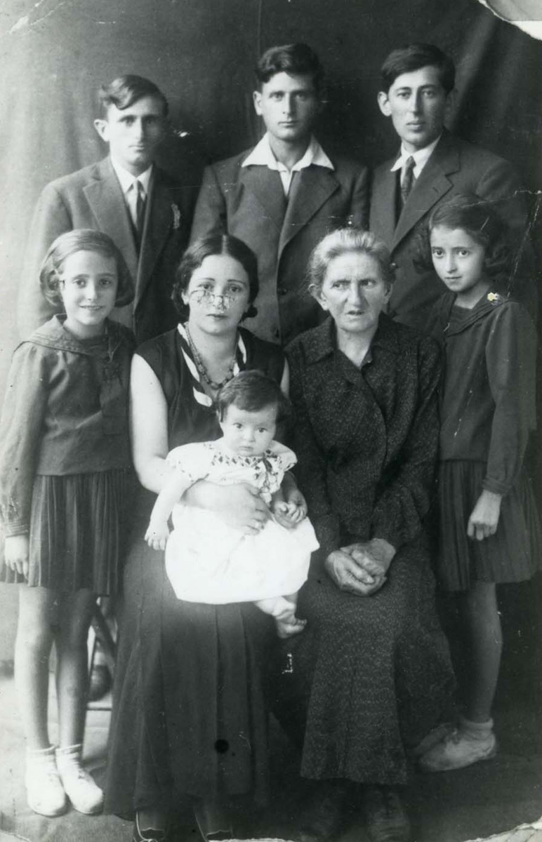 The Sorger and Schleimer families, Obertyn, Poland, 1930s