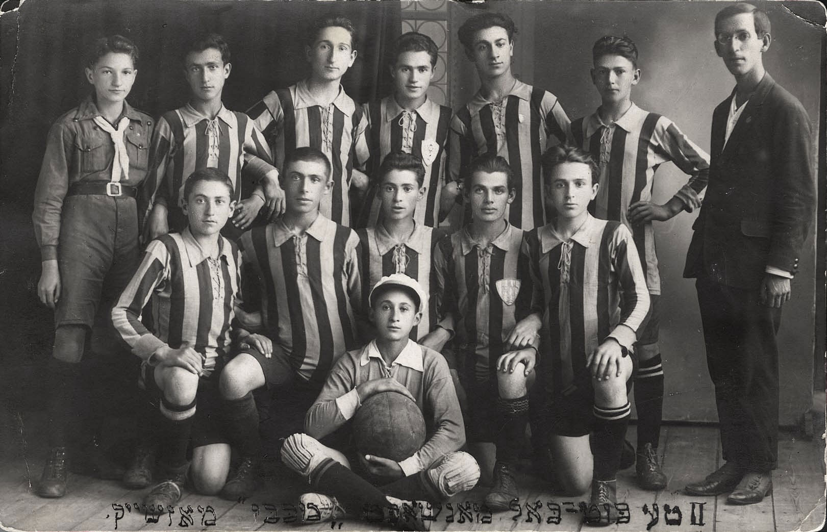 Mažeikiai, Litauen, in der Vorkriegszeit, eine Gruppe Fußballspieler