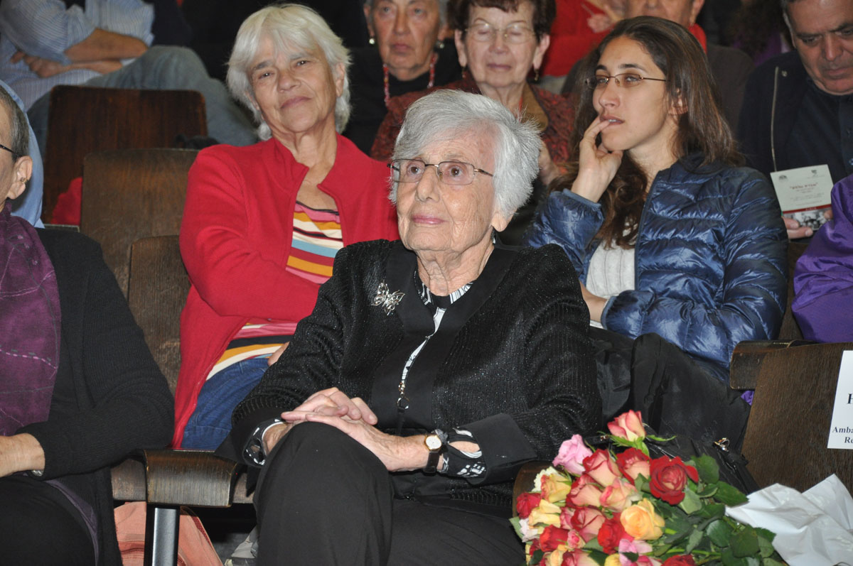 Ruth Bondy at a Yad Vashem symposium dedicated to her work, 18 December 2011
