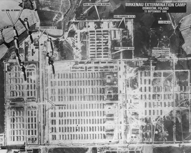 Photographies aériennes d'Auschwitz. 13 septembre 1944