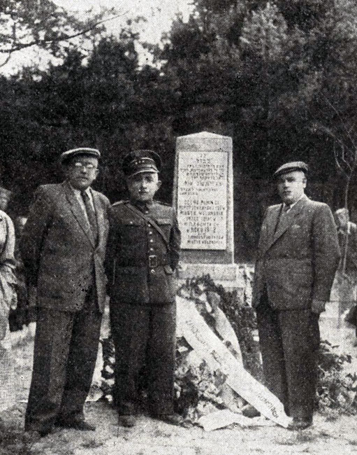 The headstone on the mass grave in Wolbrom