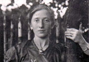 The eldest daughter, Rivka Cohen, later Rivka Kanner