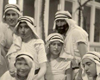 Niños disfrazados, Purim, Herrlingen, Alemania.
Archivo fotográfico de Yad Vashem.