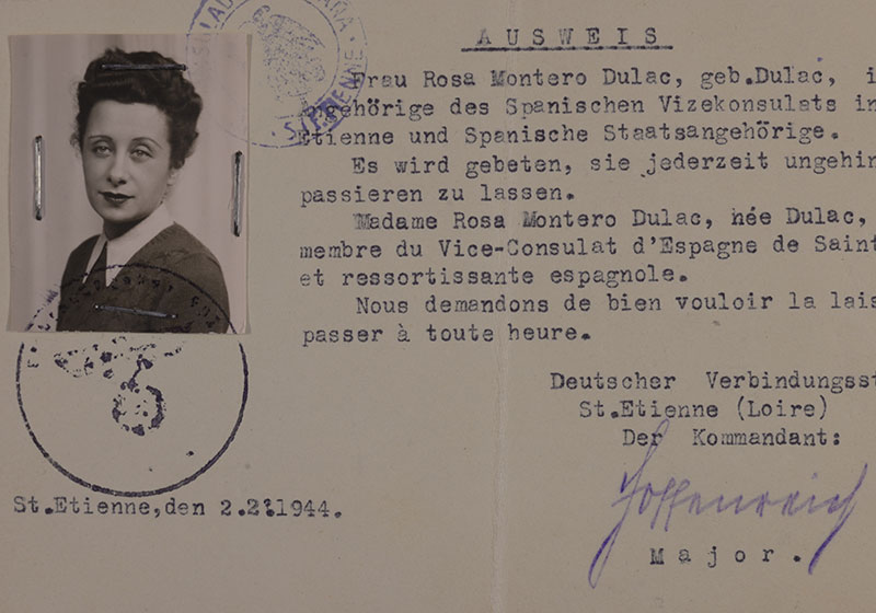 תעודה בגרמנית וצרפתית על שם רוזה מונטרו שהונפקה ב-2 בפברואר 1944 לרוזליה סקורניצקי 