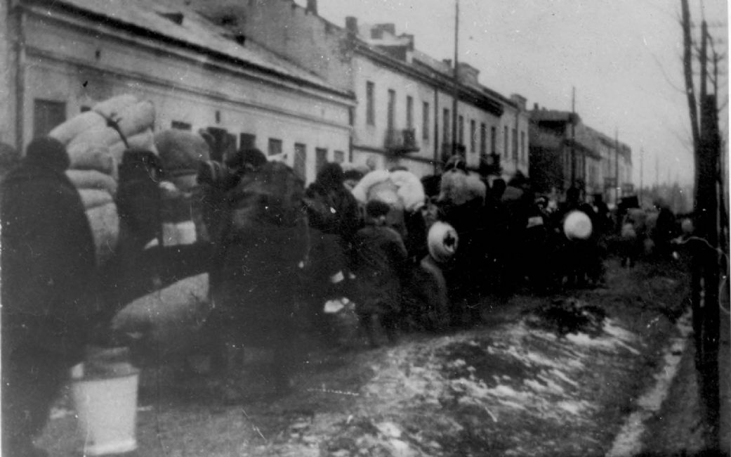 גורה קלווריה, פולין, גירוש היהודים מן העיירה, 14 בפברואר 1941, <br>
ארכיון יד ושם, 1691