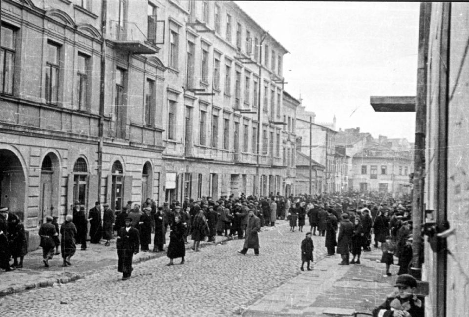 Poland ,Lublin, מראה רחוב בגטו. ארכיון יד ושם, 958/4<br>
