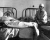 Кельце, Польша, 1946. После погрома: раненые в больнице.