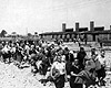 Аушвиц-Биркенау, Польша, 27/05/1944. Женщины-заключенные в женской секции лагеря.